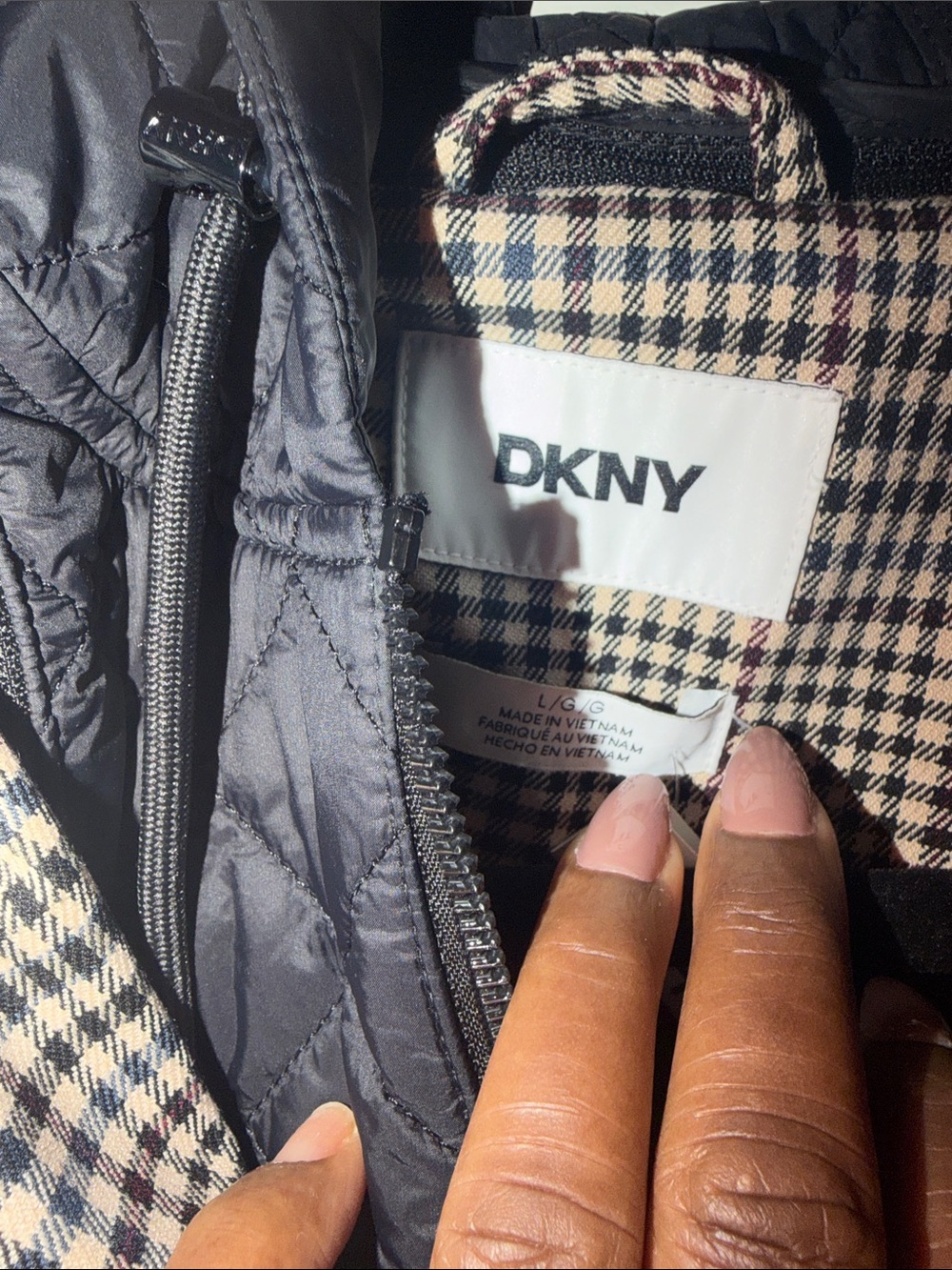 DKNY Black & White Houndstooth Double-Breasted Trench Coat with Detachable Hood - Picture 3 of 14
